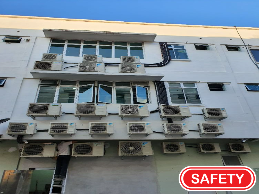 Nita Sahari Properties, Uda Business Centre-1